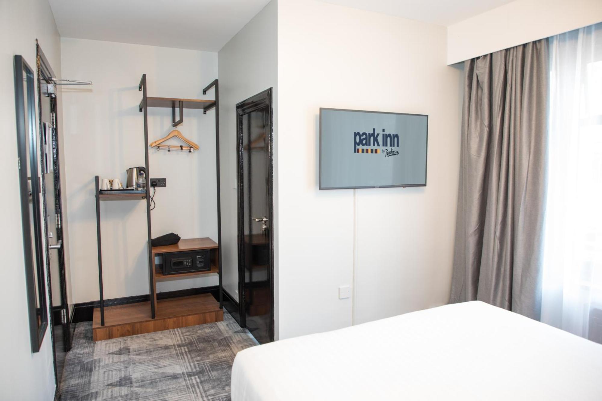 Park Inn By Radisson Bournemouth Exterior foto